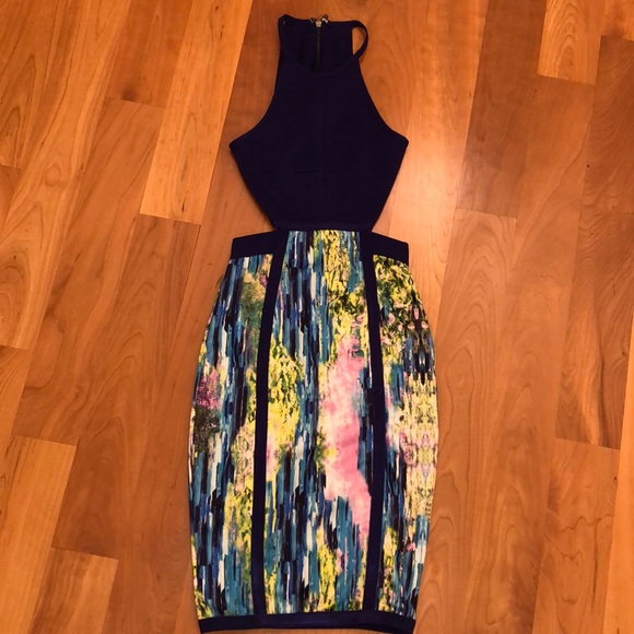 WOW COUTURE DRESS - Picture 2 of 4